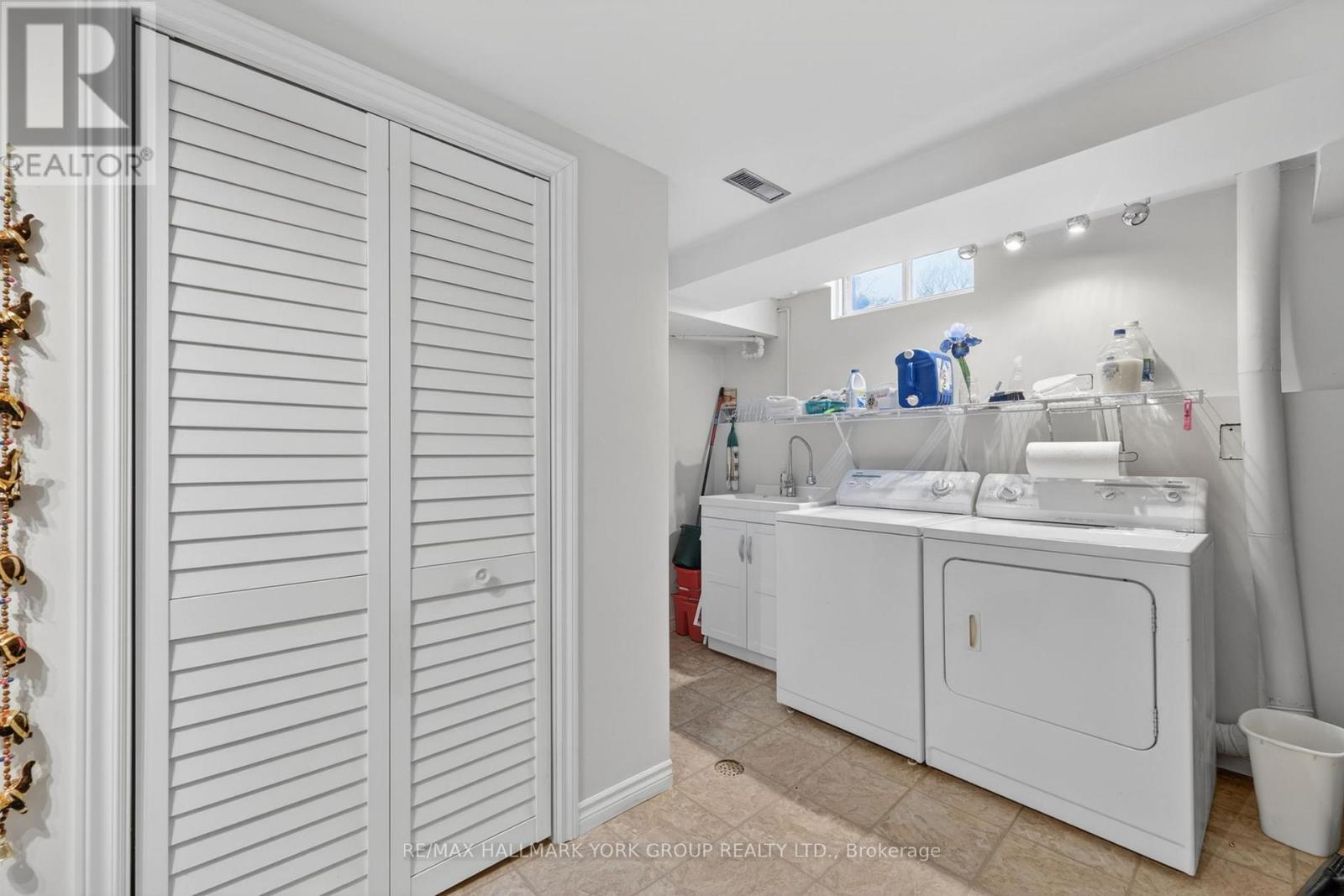 35 Parkland Court, Aurora, Ontario  L4G 3M5 - Photo 34 - N13014616