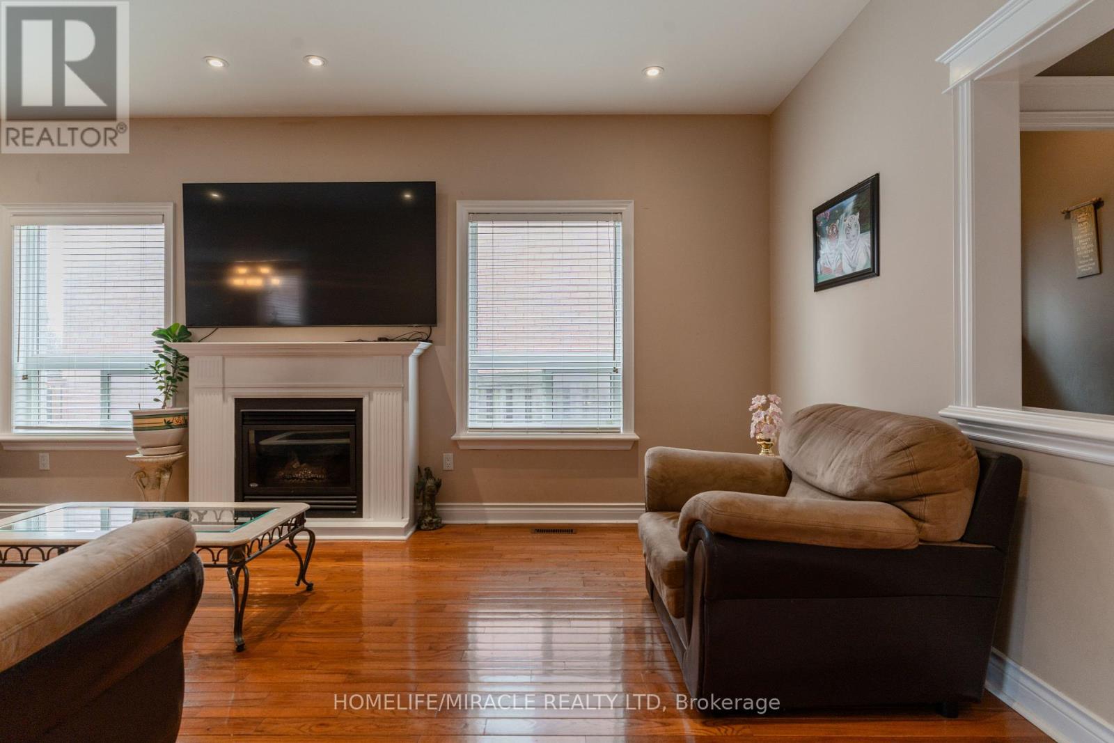 31 Water Garden Lane, Vaughan, Ontario  L4H 1N2 - Photo 7 - N13014646