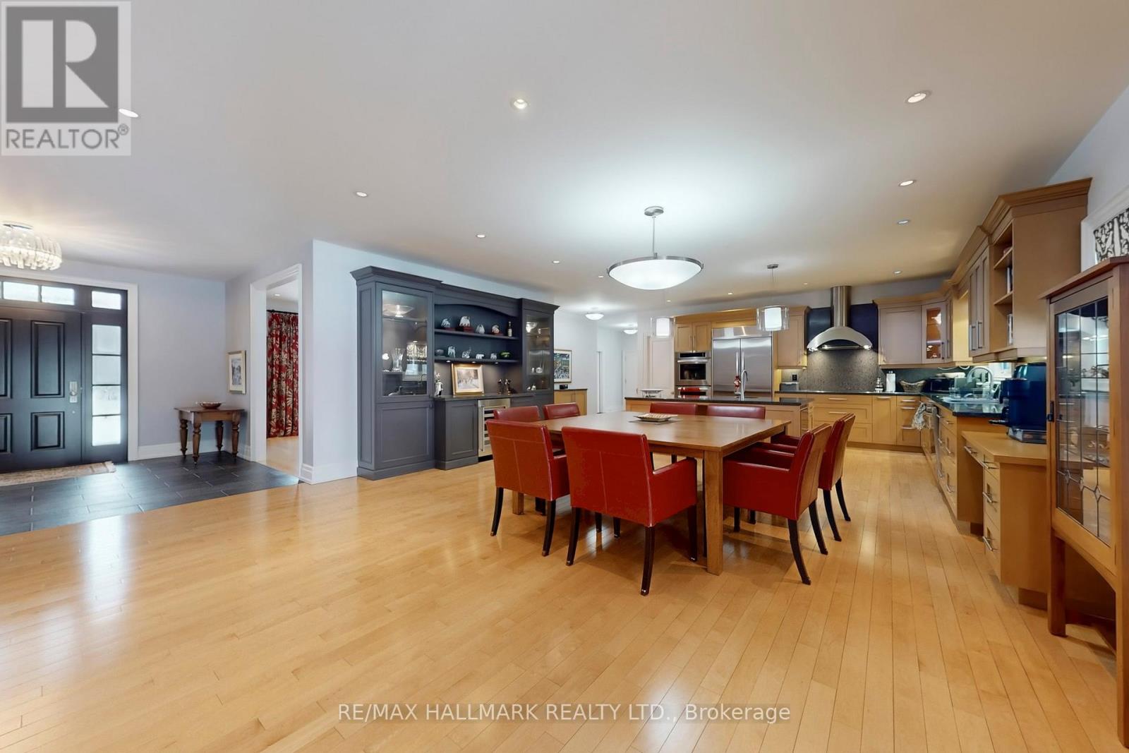 67 Grayfield Drive, Whitchurch-Stouffville, Ontario  L4A 0B1 - Photo 3 - N13014658