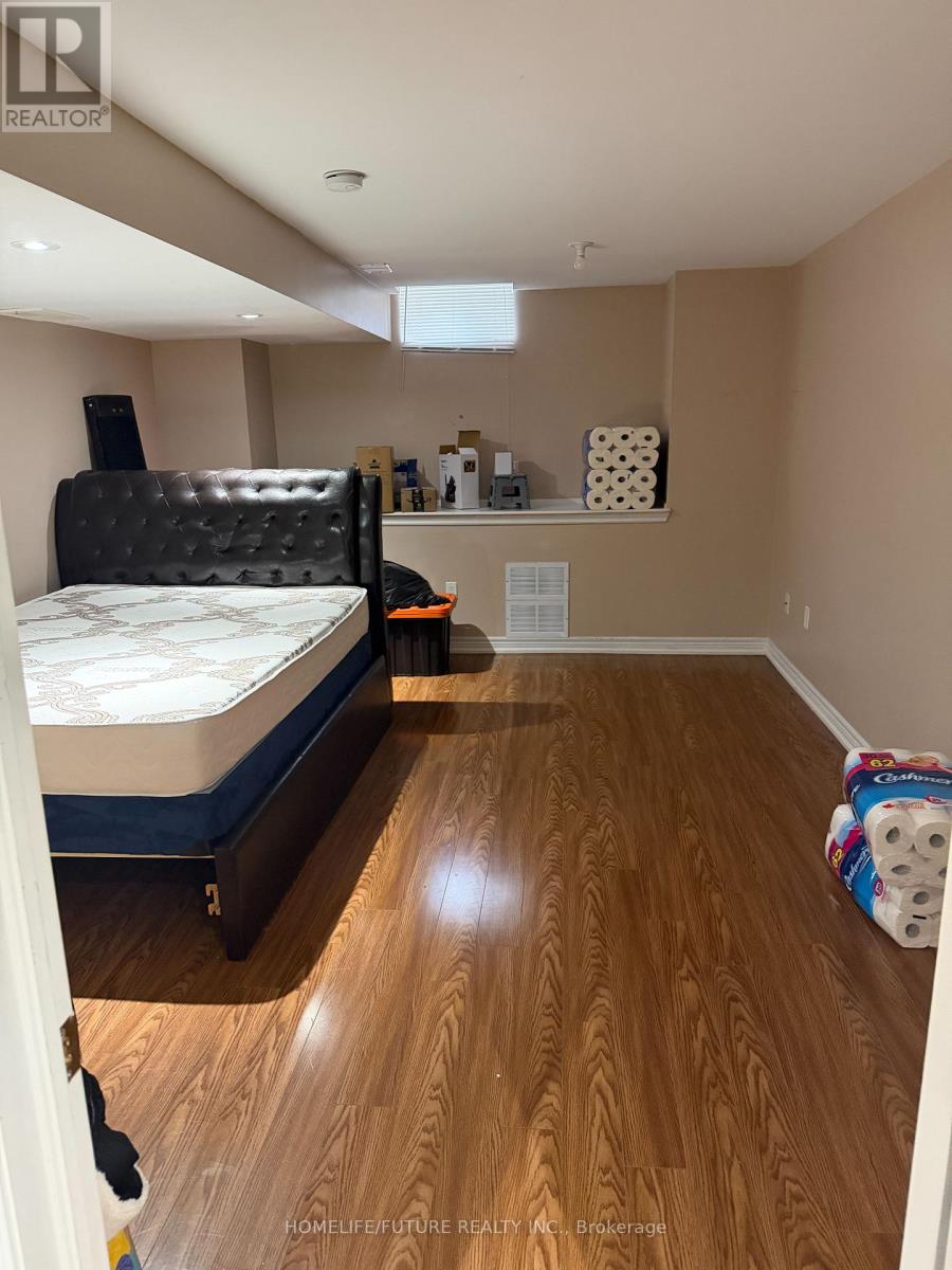 3 Cabin Trail Crescent, Whitchurch-Stouffville, Ontario  L4A 0S7 - Photo 6 - N13014694