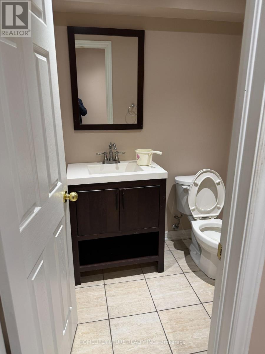 3 Cabin Trail Crescent, Whitchurch-Stouffville, Ontario  L4A 0S7 - Photo 7 - N13014694