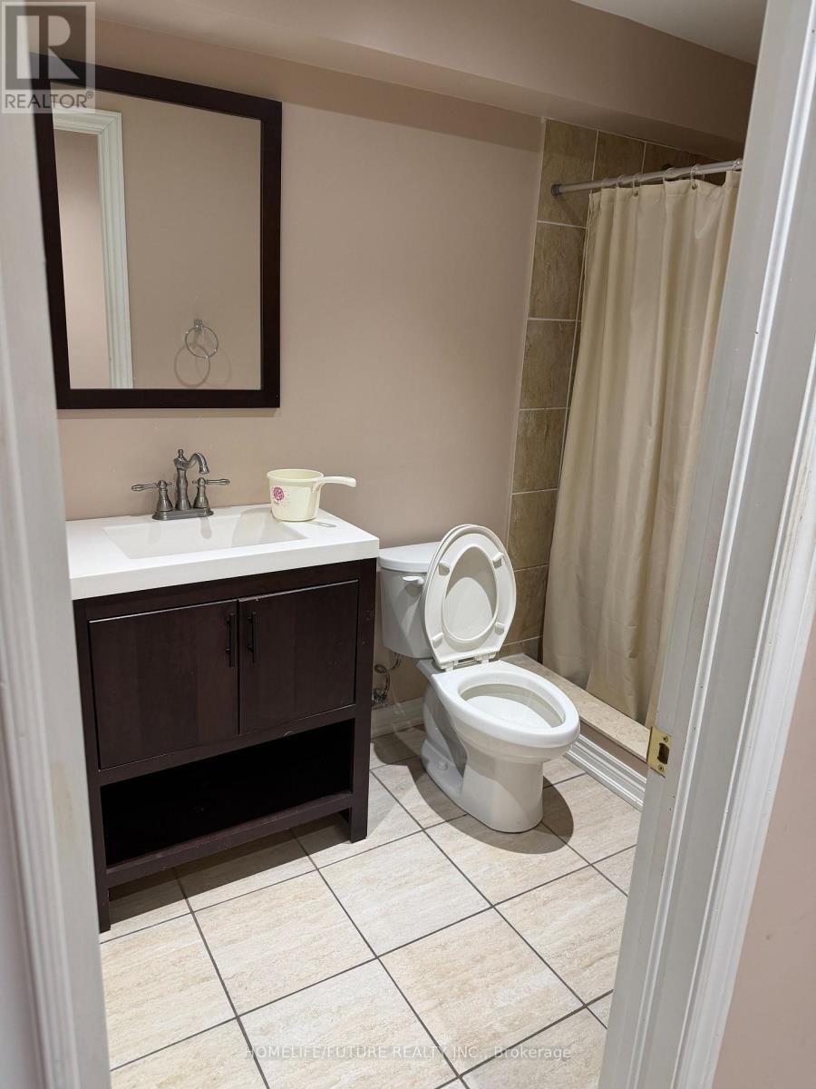 3 Cabin Trail Crescent, Whitchurch-Stouffville, Ontario  L4A 0S7 - Photo 9 - N13014694