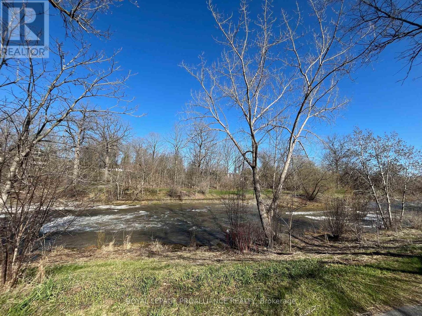 90-92 Cavan Street, Port Hope, Ontario  L1A 3B7 - Photo 2 - X13014672