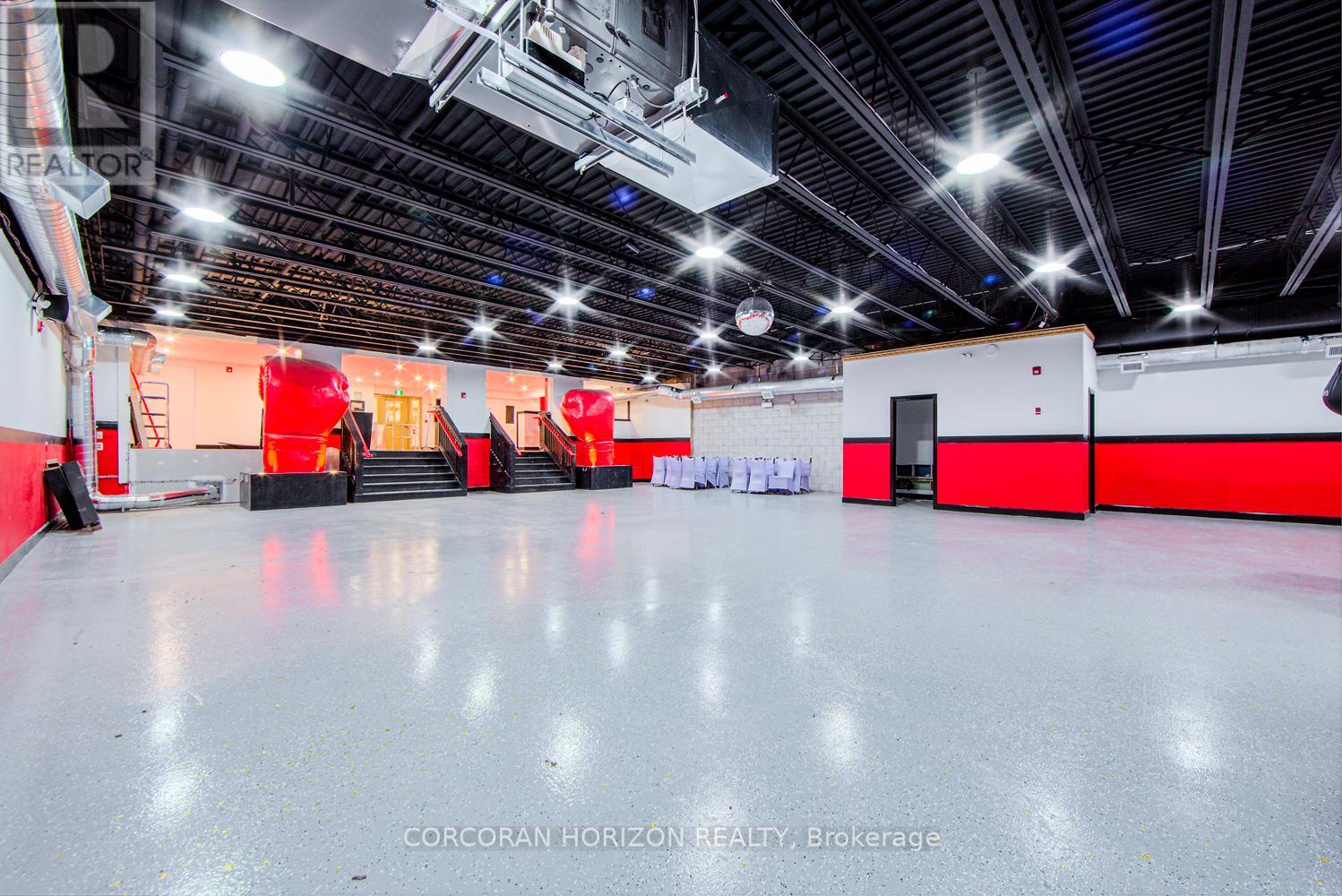 2261 Dundas Street, Toronto, Ontario  M6R 1X6 - Photo 18 - W13014636