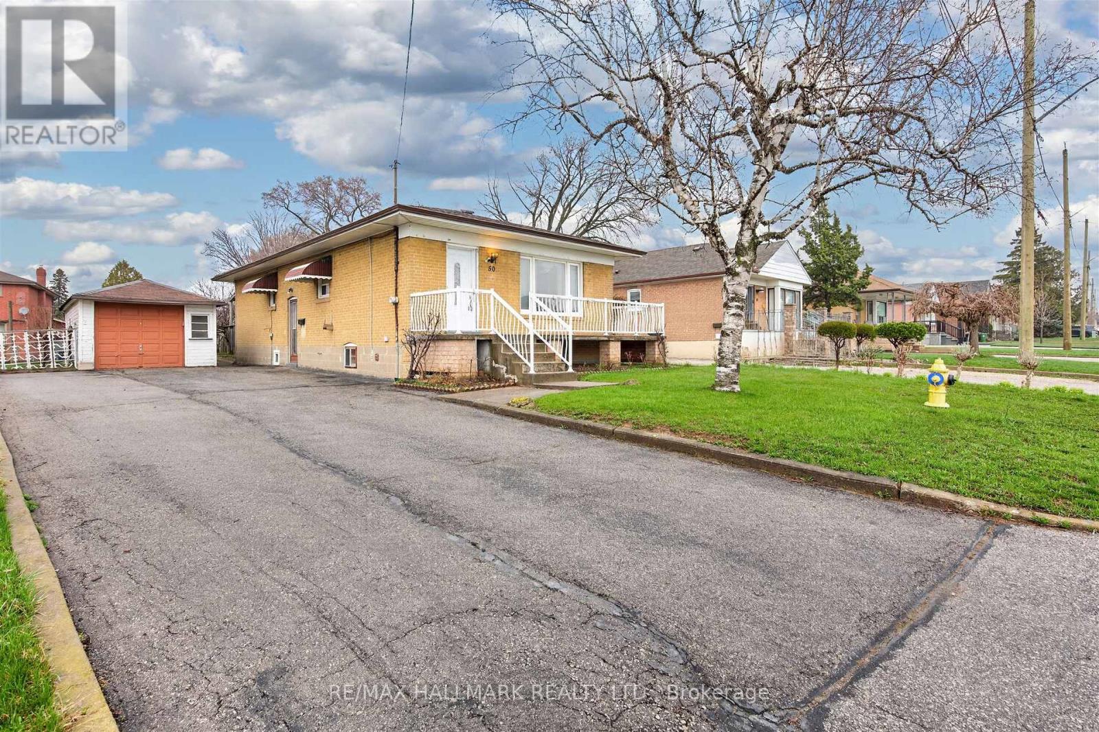 50 Dorking Crescent, Toronto, Ontario  M3M 2B6 - Photo 2 - W13014638