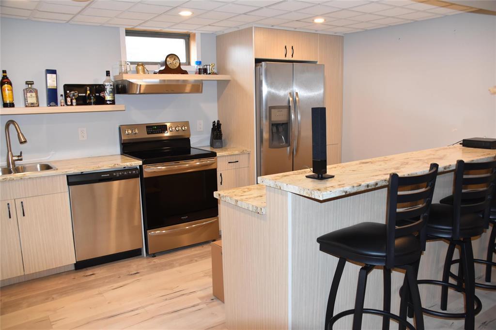 1044 Crestview Park Drive, Winnipeg, Manitoba  R2Y 0W2 - Photo 16 - 202607134