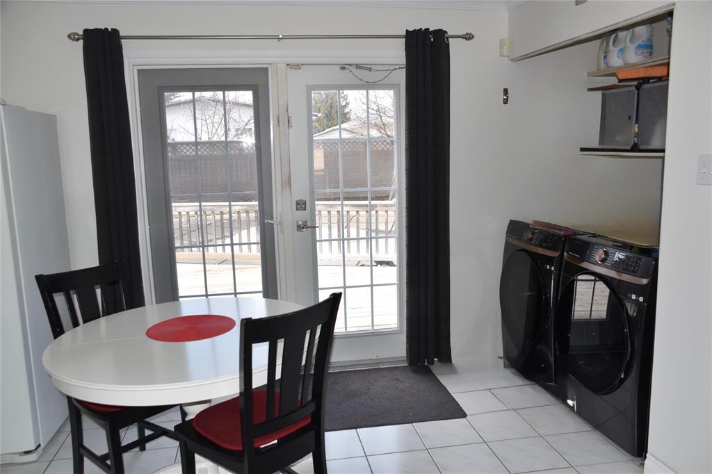 1044 Crestview Park Drive, Winnipeg, Manitoba  R2Y 0W2 - Photo 6 - 202607134