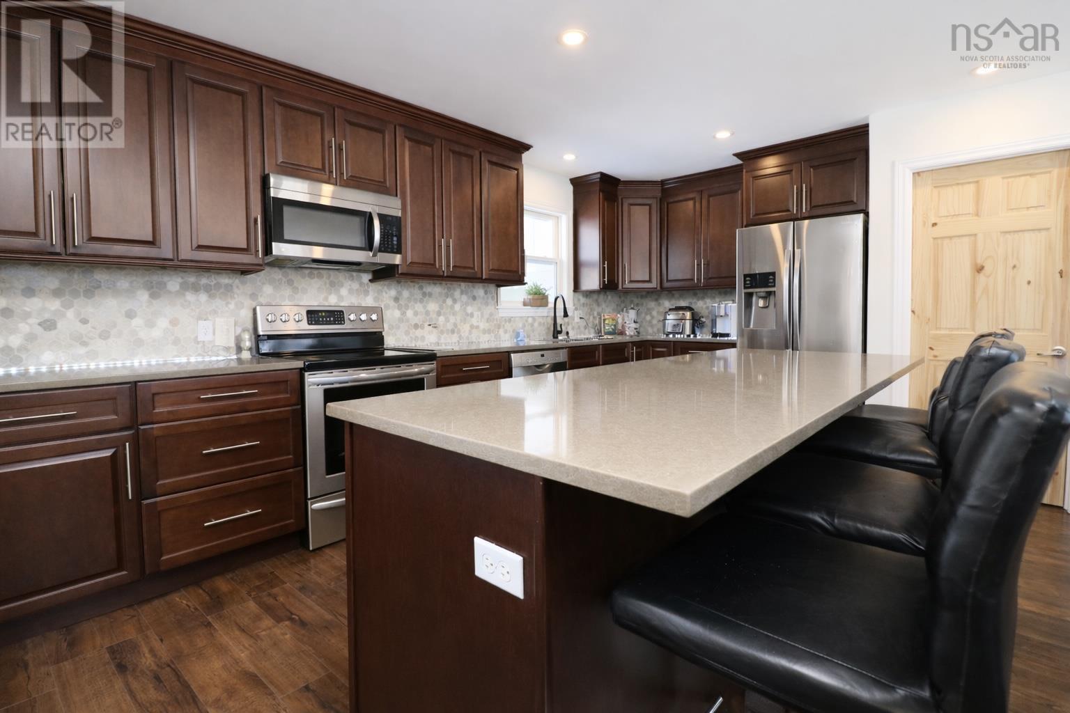 132 Nictaux Drive, Lower Sackville, Nova Scotia  B4C 2C5 - Photo 8 - 202603654