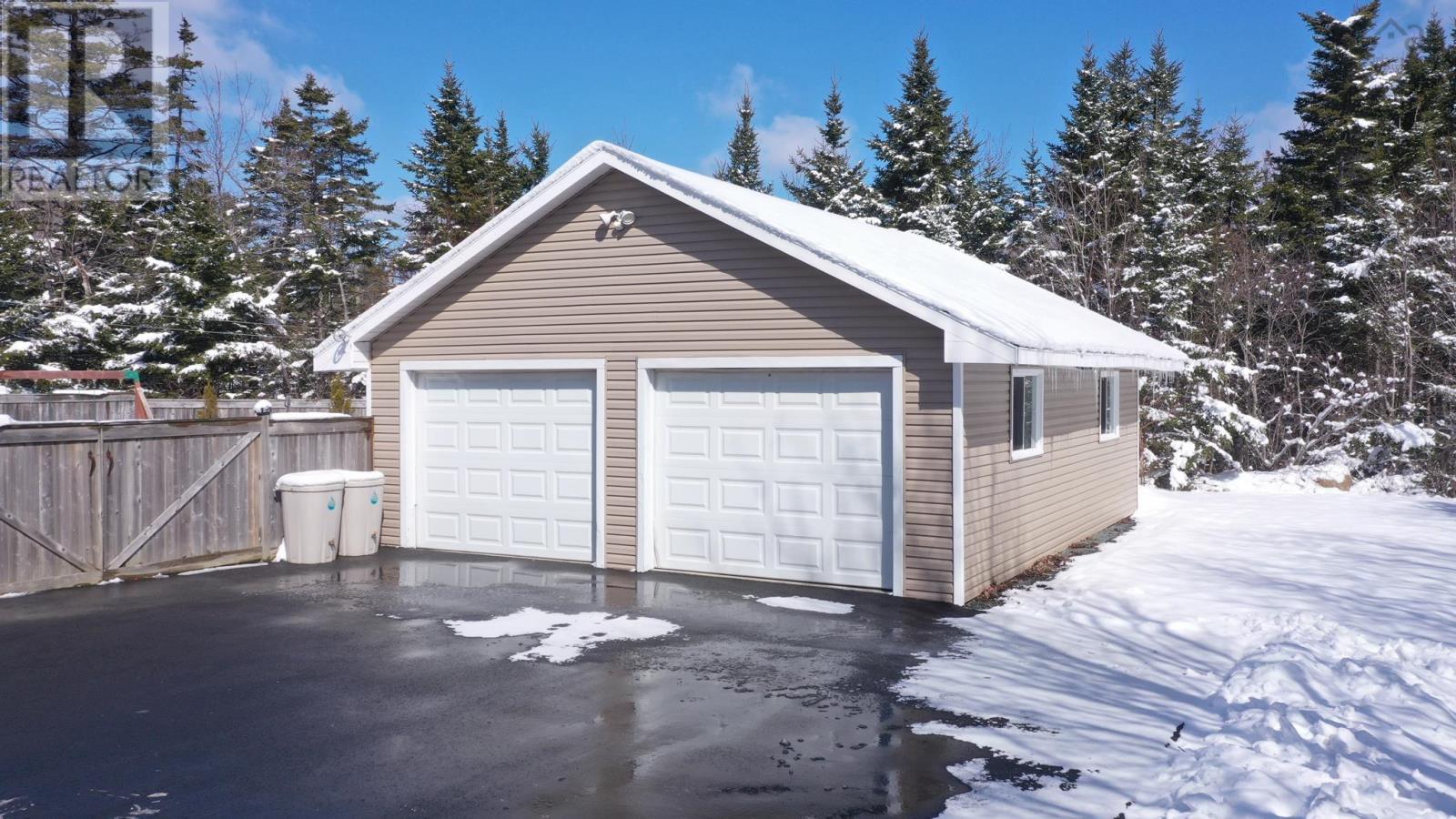 2 Mersey Court, Hatchet Lake, Nova Scotia  B3T 1R7 - Photo 3 - 202605528
