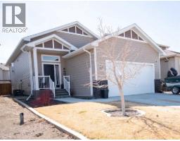 316 Greenwood Place, Coalhurst, Alberta