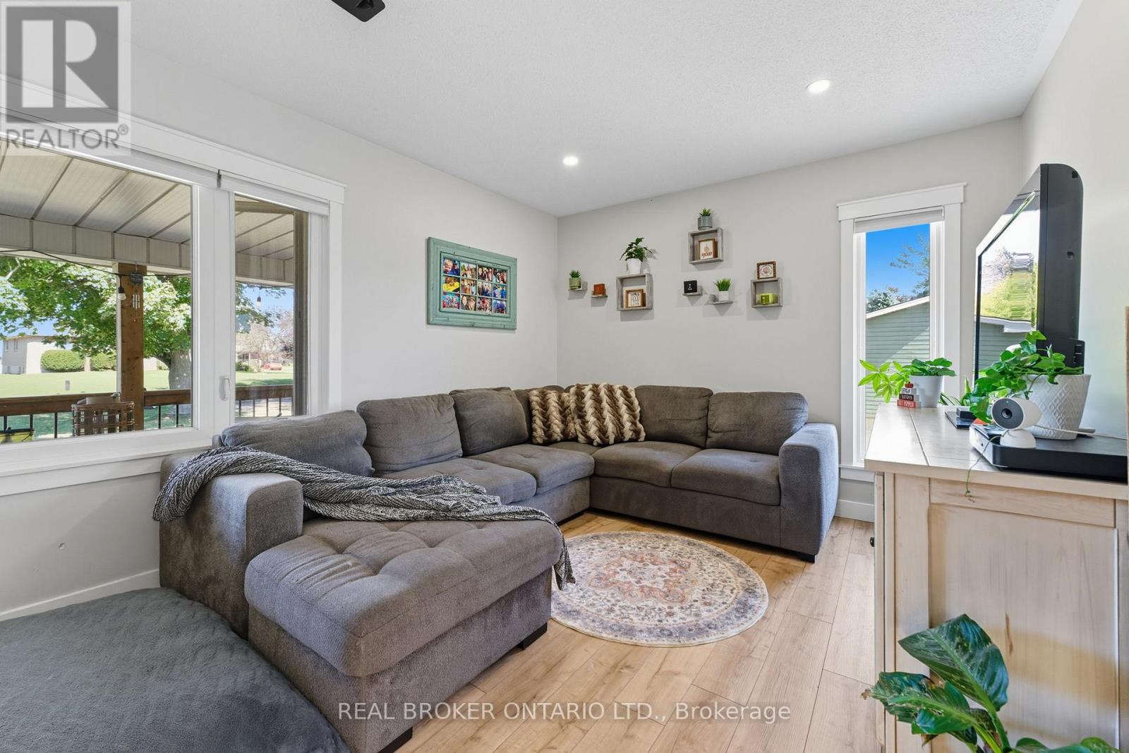 100 La Salette Road, Norfolk, Ontario  N0E 1H0 - Photo 5 - X13014602