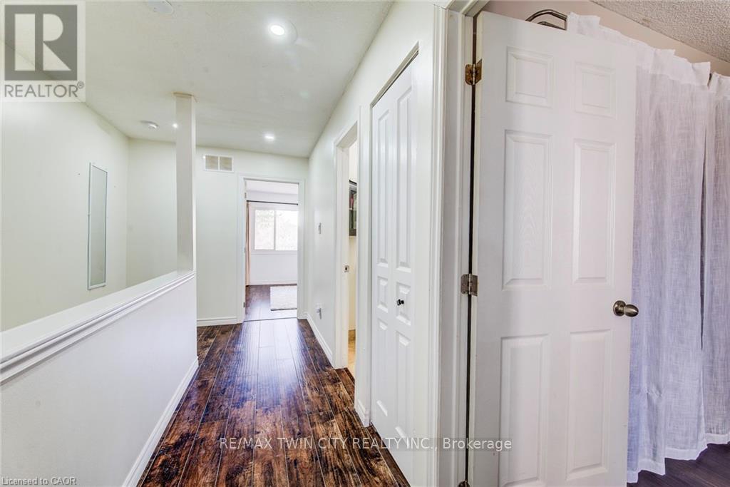 27 - 15 Green Valley Drive, Kitchener, Ontario  N2P 1K7 - Photo 23 - X13014642