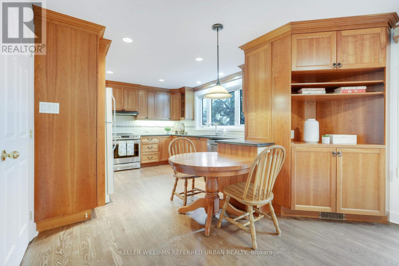 682 Glenhurst Crescent, Ottawa, Ontario  K1J 7B7 - Photo 13 - X13014678