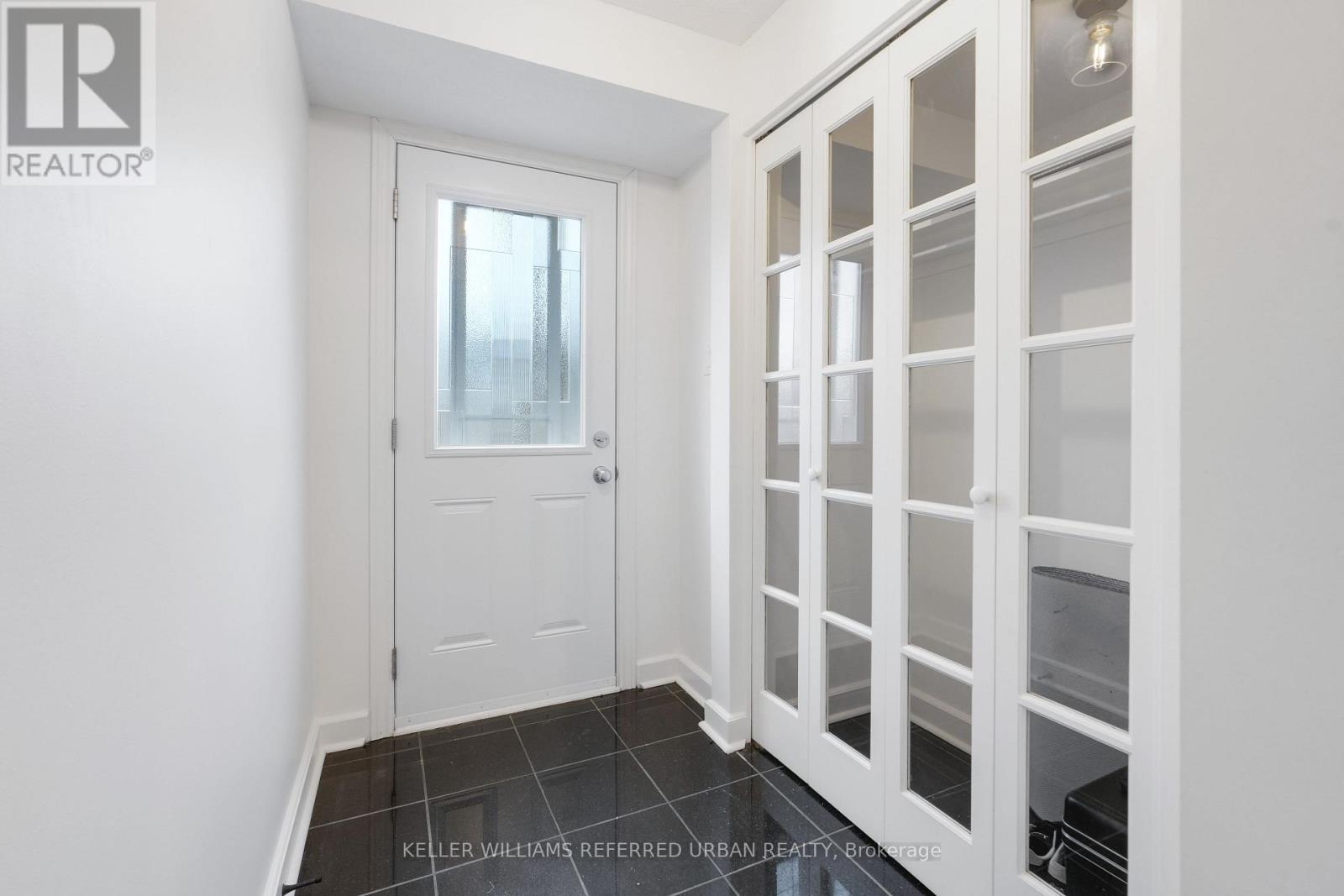 682 Glenhurst Crescent, Ottawa, Ontario  K1J 7B7 - Photo 3 - X13014678