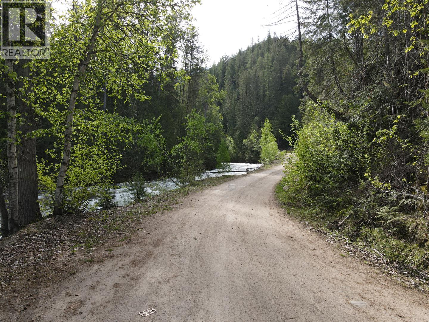 7928 Lemon Creek Road, Slocan, British Columbia  V0G 2C0 - Photo 2 - 10346148