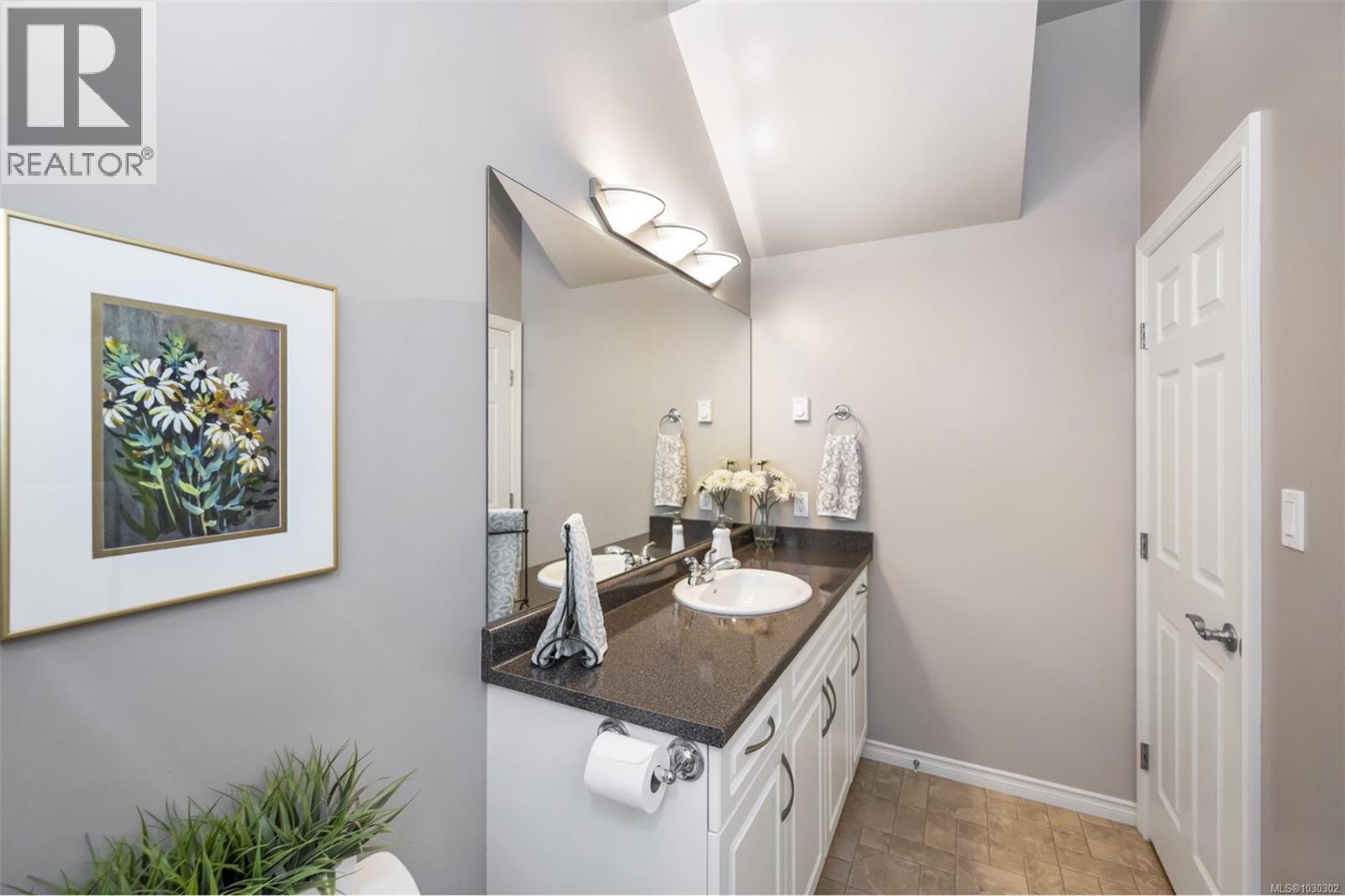 721 Country Club Dr, Cobble Hill, British Columbia  V0R 1L1 - Photo 47 - 1030302