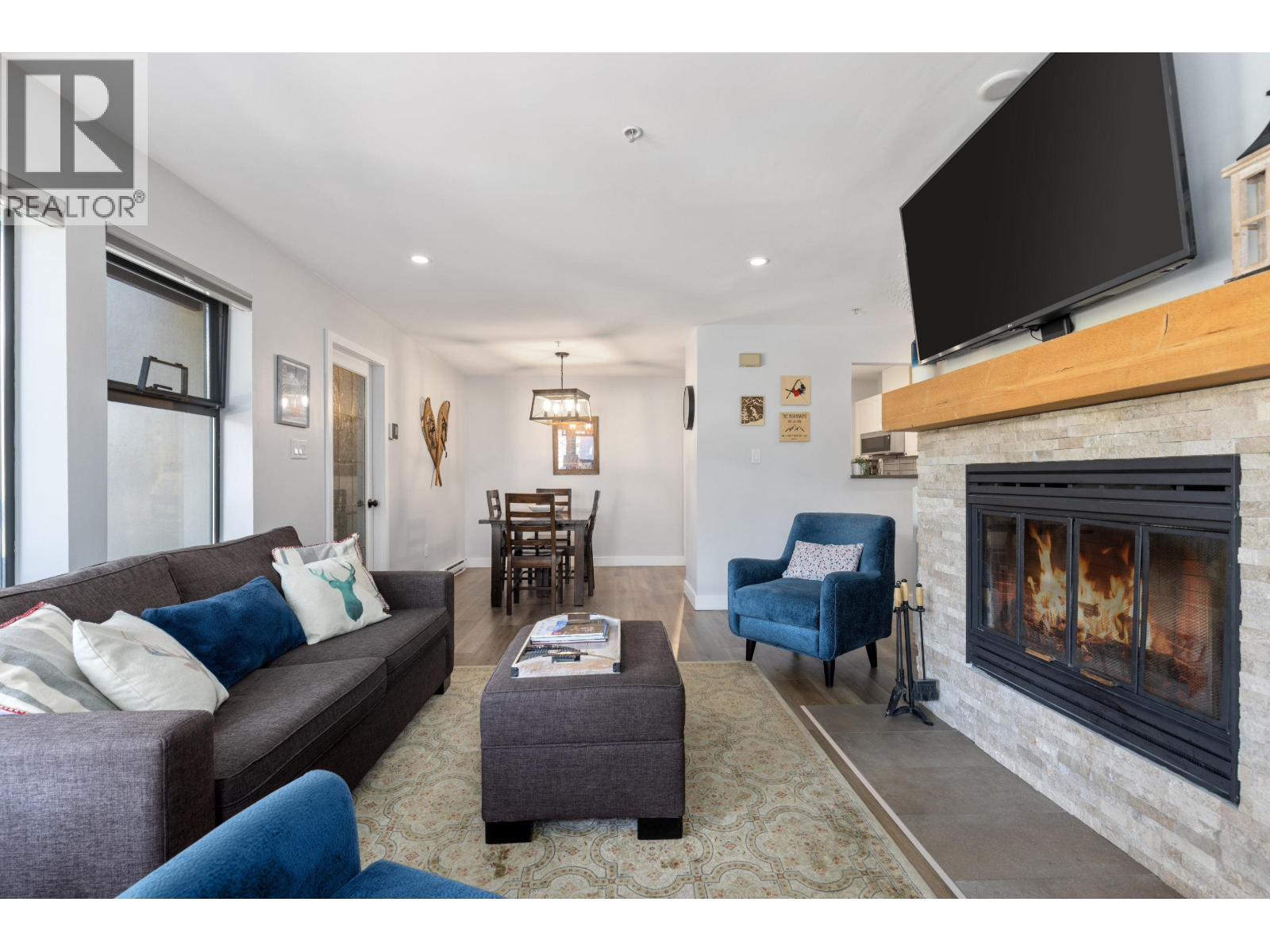 2 4637 Blackcomb Way, Whistler, British Columbia  V8E 0Y6 - Photo 9 - R3112065