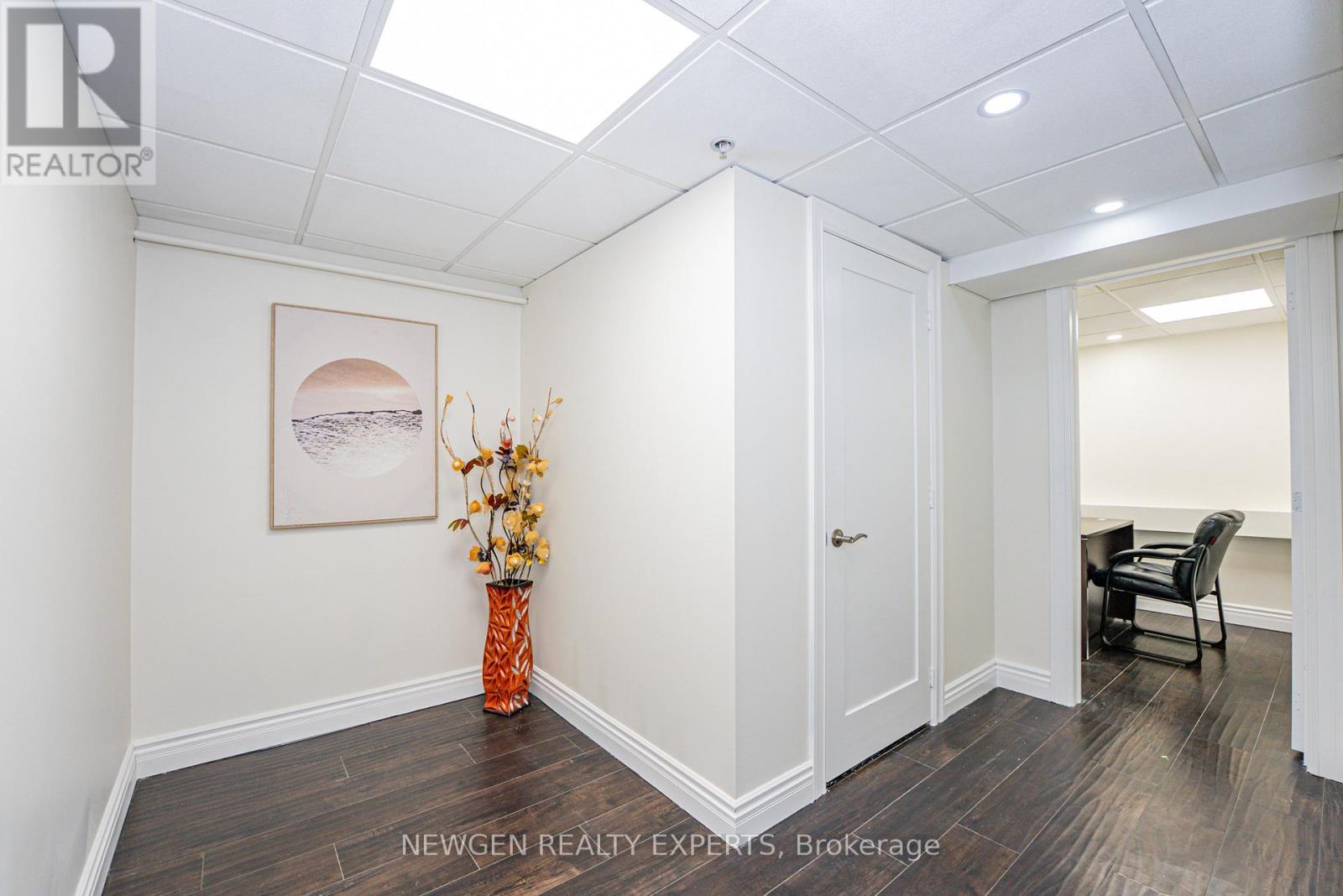 29 - 145 Clarence Street N, Brampton, Ontario  L6W 1T2 - Photo 40 - W12882712