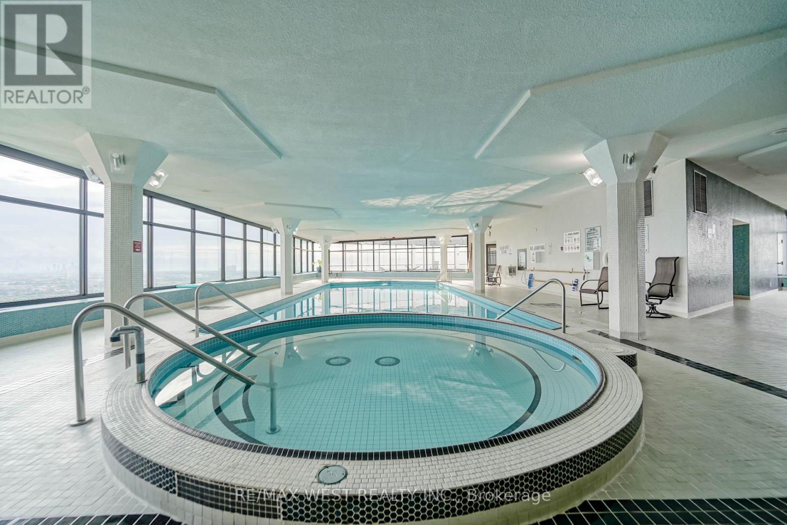 2302 - 1300 Bloor Street, Mississauga, Ontario  L4Y 3Z2 - Photo 14 - W13008962