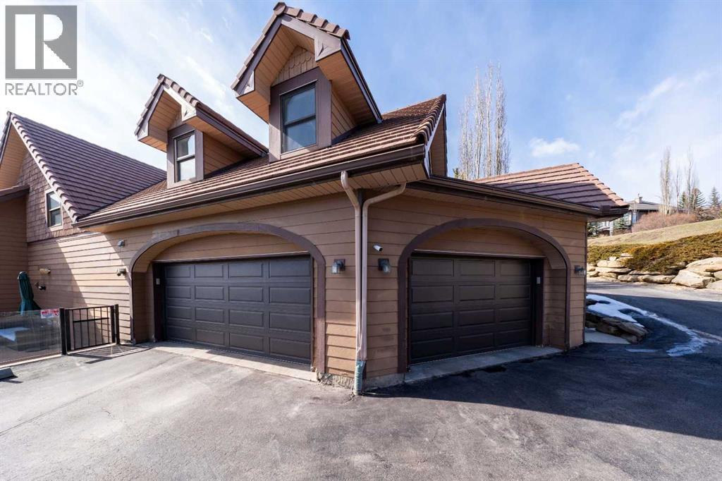 39 Slopes Grove Sw, Calgary, Alberta  T3H 3Y6 - Photo 2 - A2299187