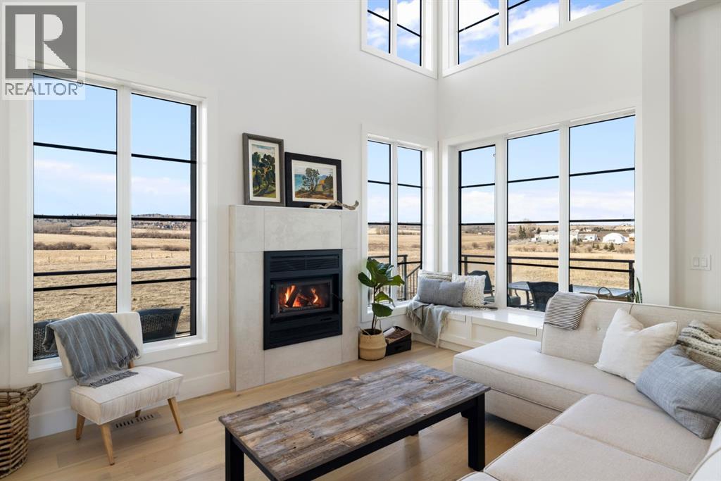 85045 169 Avenue W, Rural Foothills County, Alberta  T1S 0Z8 - Photo 2 - A2299463