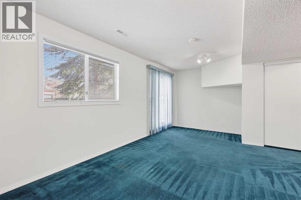 404 Hawkstone Manor Nw, Calgary, Alberta  T3G 3X2 - Photo 35 - A2301076