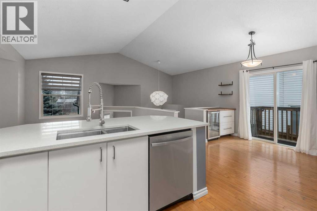 144 Mt Apex Green Se, Calgary, Alberta  T2Z 2V5 - Photo 19 - A2302048