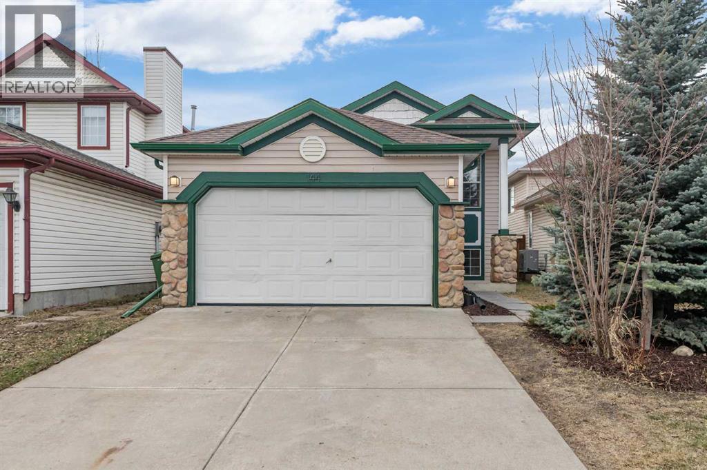 144 Mt Apex Green Se, Calgary, Alberta  T2Z 2V5 - Photo 1 - A2302048