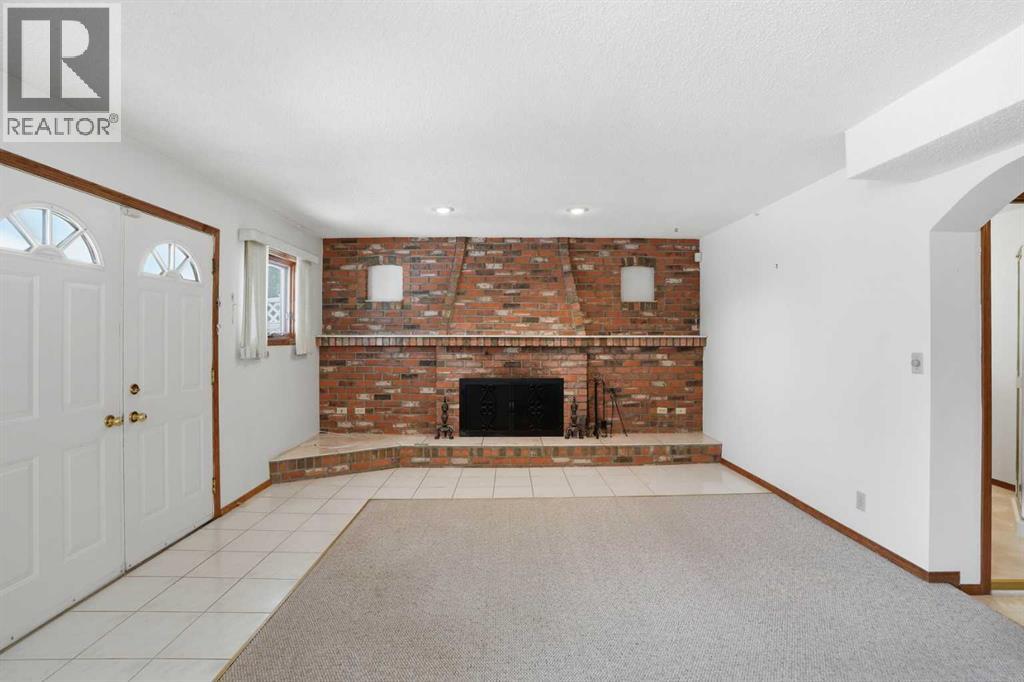 163 Sandringham Road NW, Calgary, Alberta  T3K 3Y5 - Photo 36 - A2302839