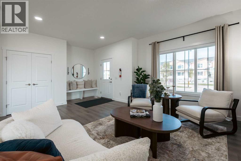 393 Belmont Park SW, Calgary, Alberta  T4C 2M3 - Photo 7 - A2302950