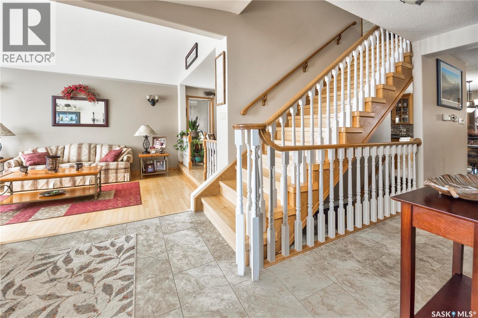 645 Aaron Drive, Prince Albert, Saskatchewan  S6V 8C3 - Photo 13 - SK033245