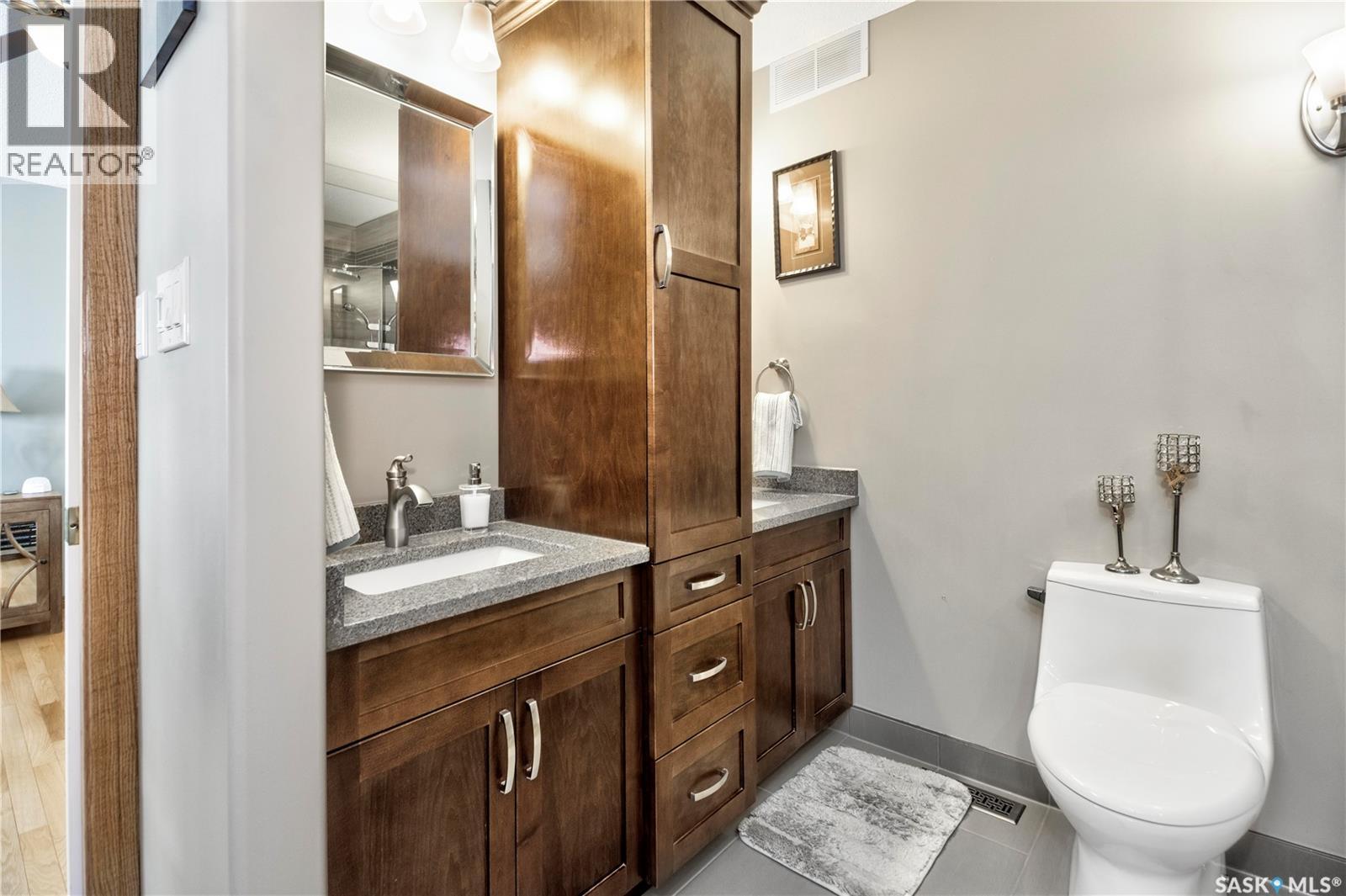 645 Aaron Drive, Prince Albert, Saskatchewan  S6V 8C3 - Photo 16 - SK033245