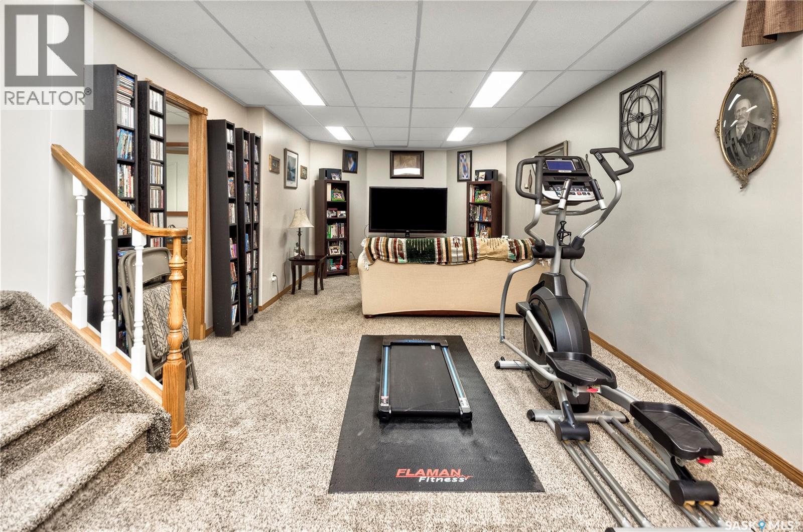 645 Aaron Drive, Prince Albert, Saskatchewan  S6V 8C3 - Photo 29 - SK033245