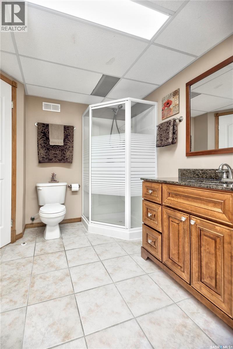 645 Aaron Drive, Prince Albert, Saskatchewan  S6V 8C3 - Photo 32 - SK033245