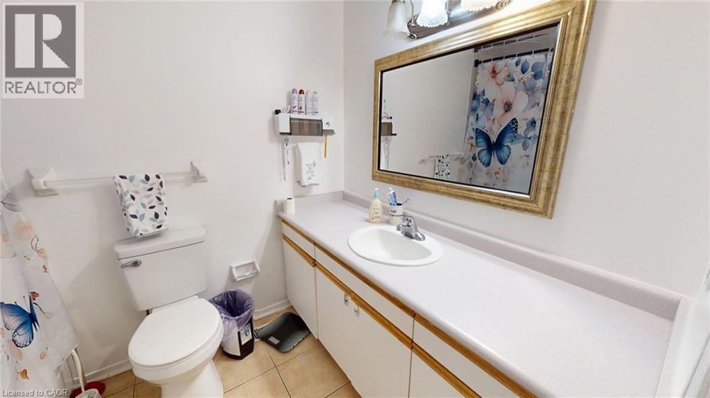 48 Tamvale Crescent, Kitchener, Ontario  N2E 3K7 - Photo 15 - 40817941