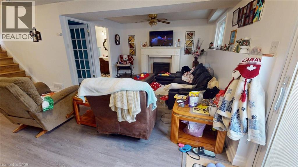 48 Tamvale Crescent, Kitchener, Ontario  N2E 3K7 - Photo 7 - 40817941