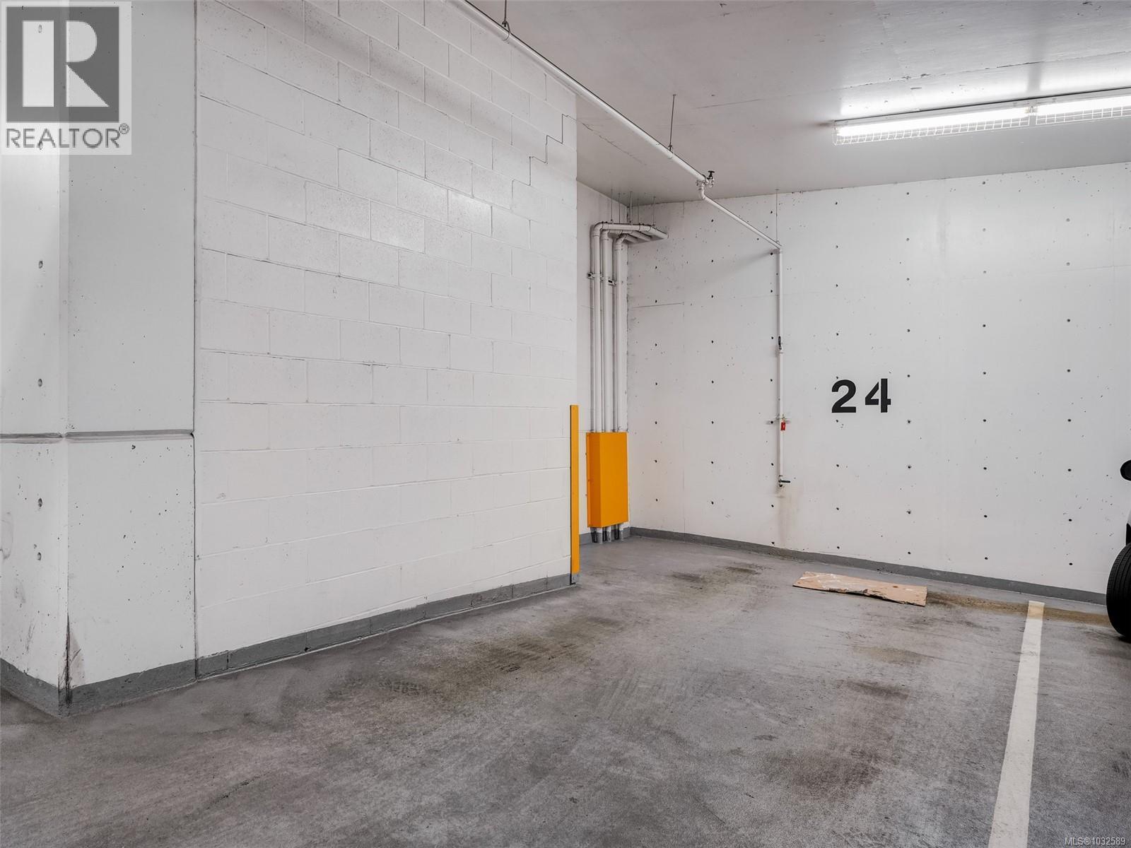 304 760 Johnson St, Victoria, British Columbia  V8W 0A4 - Photo 25 - 1032589