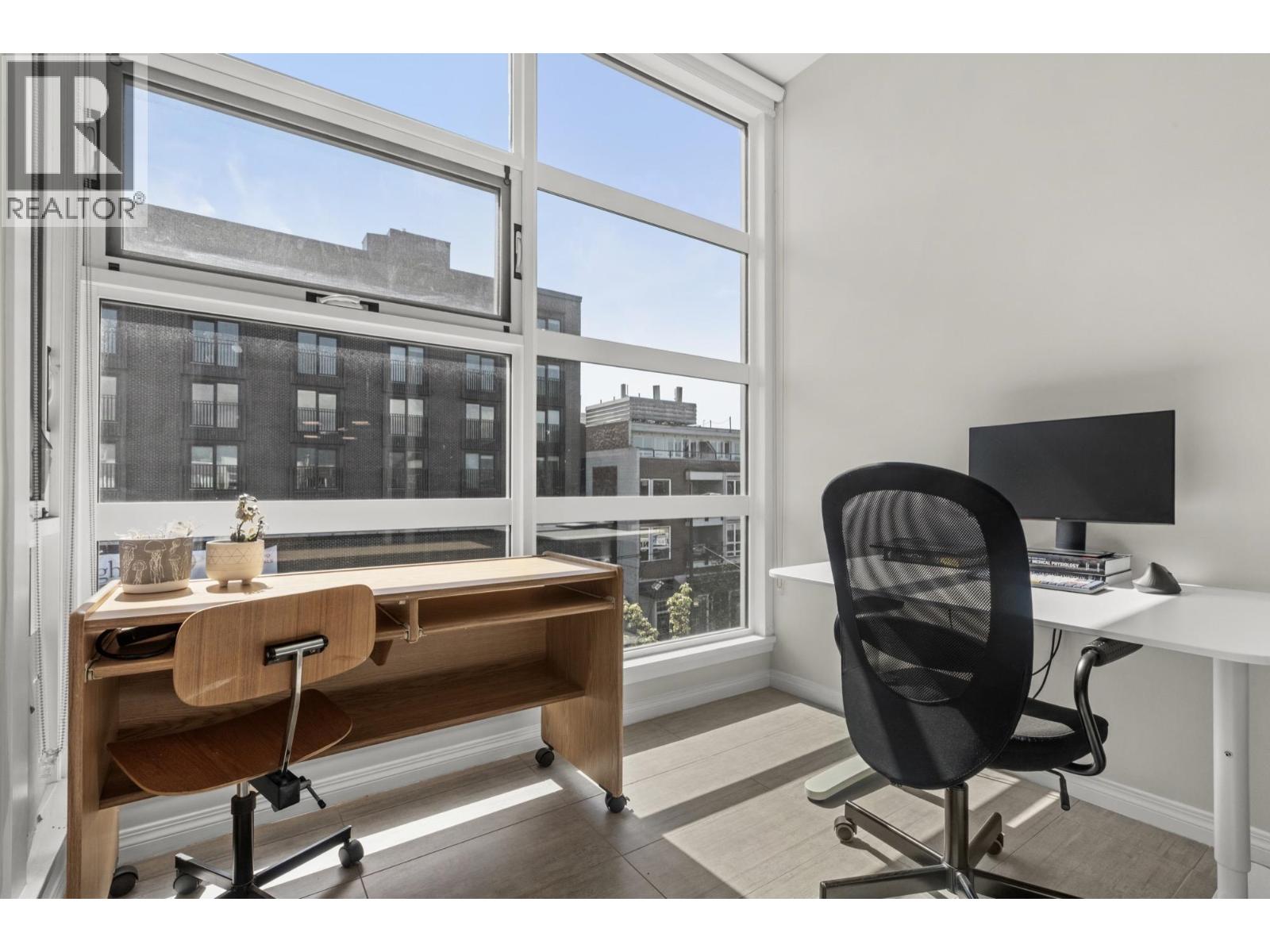 402 2929 W 4th, Vancouver, British Columbia  V6K 4T3 - Photo 12 - R3110319