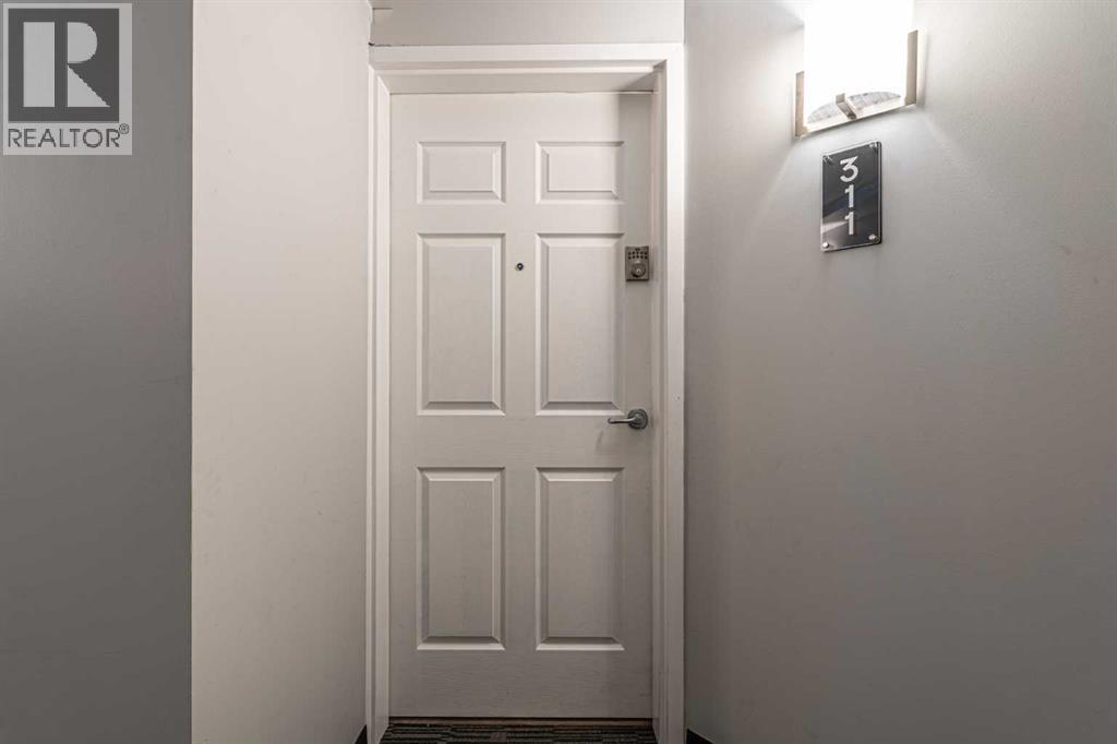 311, 10 Sierra Morena Mews Sw, Calgary, Alberta  T3H 3K5 - Photo 24 - A2297900