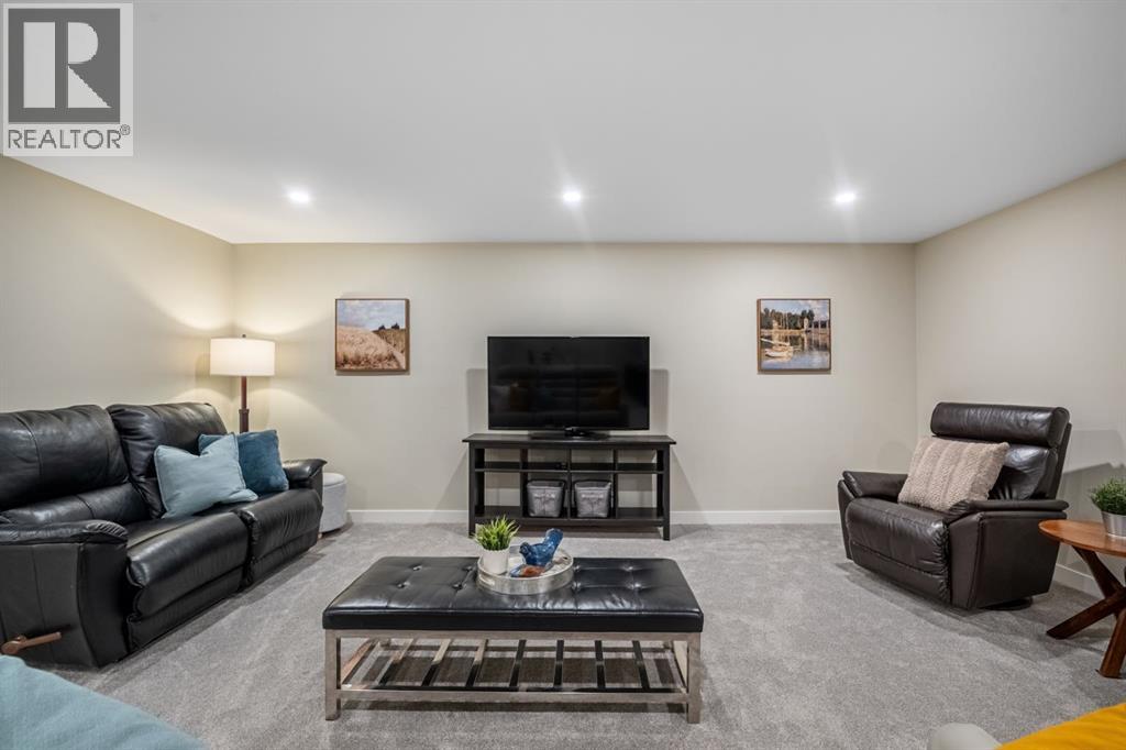 115 Lake Wasa Place Se, Calgary, Alberta  T2J 3N5 - Photo 33 - A2301488