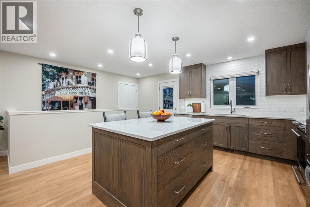 115 Lake Wasa Place Se, Calgary, Alberta  T2J 3N5 - Photo 15 - A2301488