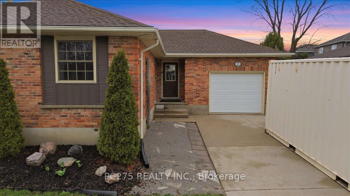 105 Gibson Crescent, Lucan Biddulph, Ontario  N0M 2J0 - Photo 3 - X13014704