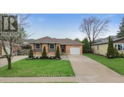 105 GIBSON CRESCENT, Lucan Biddulph, Ontario