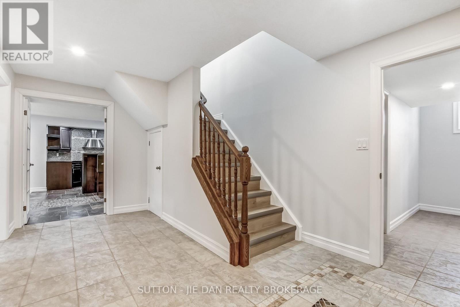 328 Plane Tree Drive, London North, Ontario  N6G 5J4 - Photo 22 - X13014834