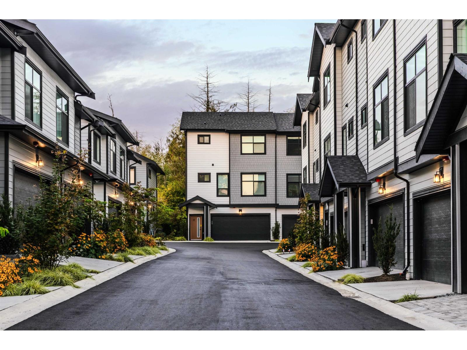 25 20645 68 Avenue, Langley, British Columbia  V2Y 3Z4 - Photo 3 - R3112948