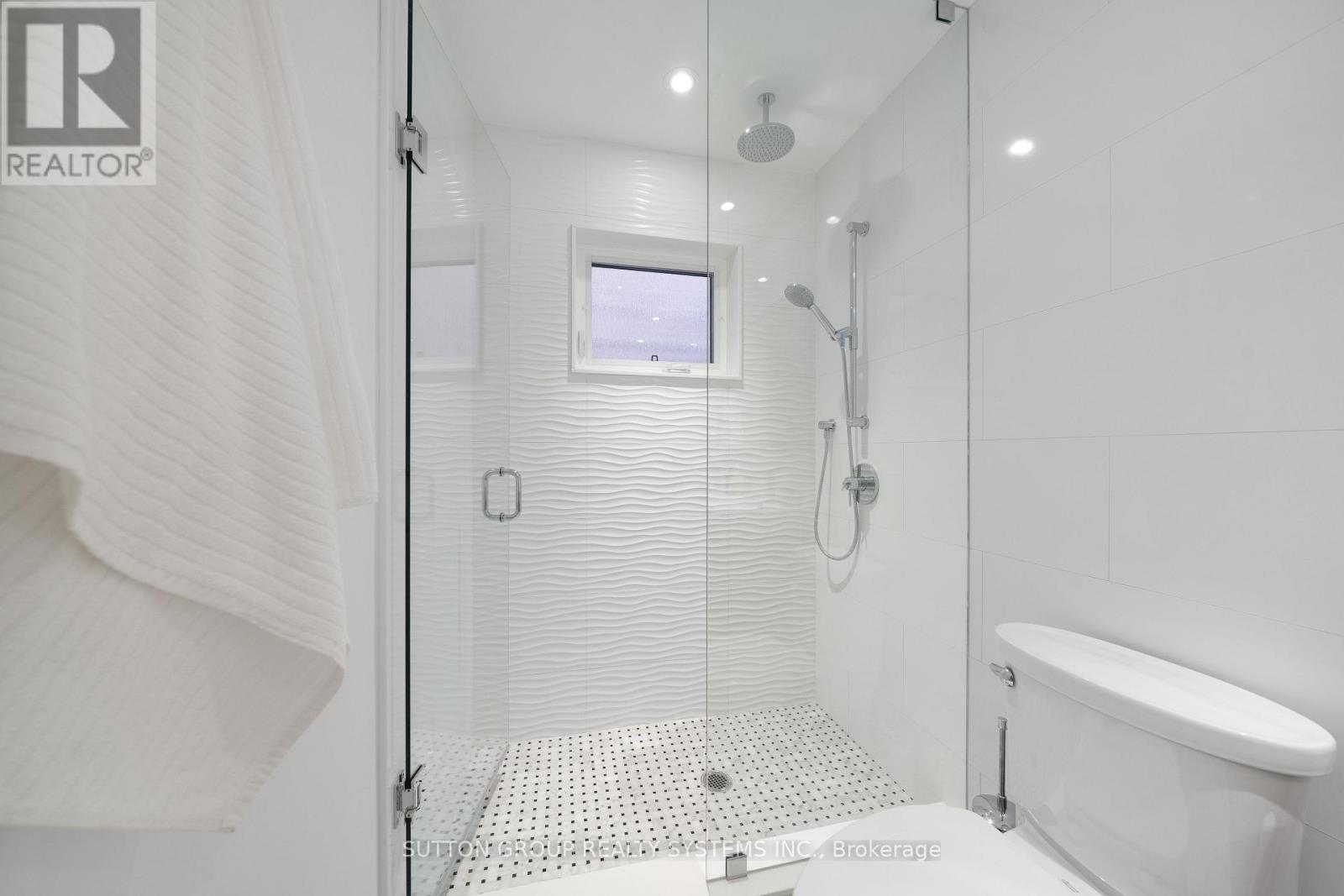 112 Argyle Street, Toronto, Ontario  M6J 1N9 - Photo 9 - C13014712