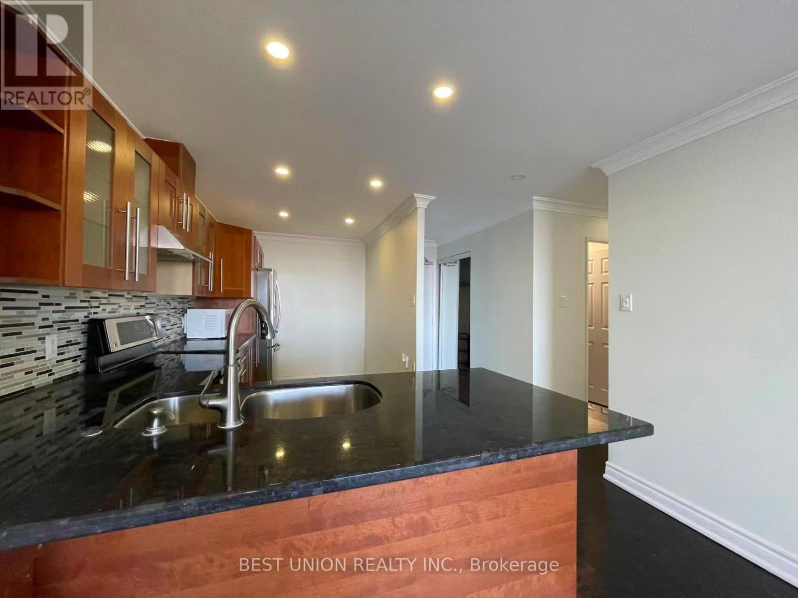 1705 - 45 Sunrise Avenue, Toronto, Ontario  M4A 2S3 - Photo 14 - C13014754