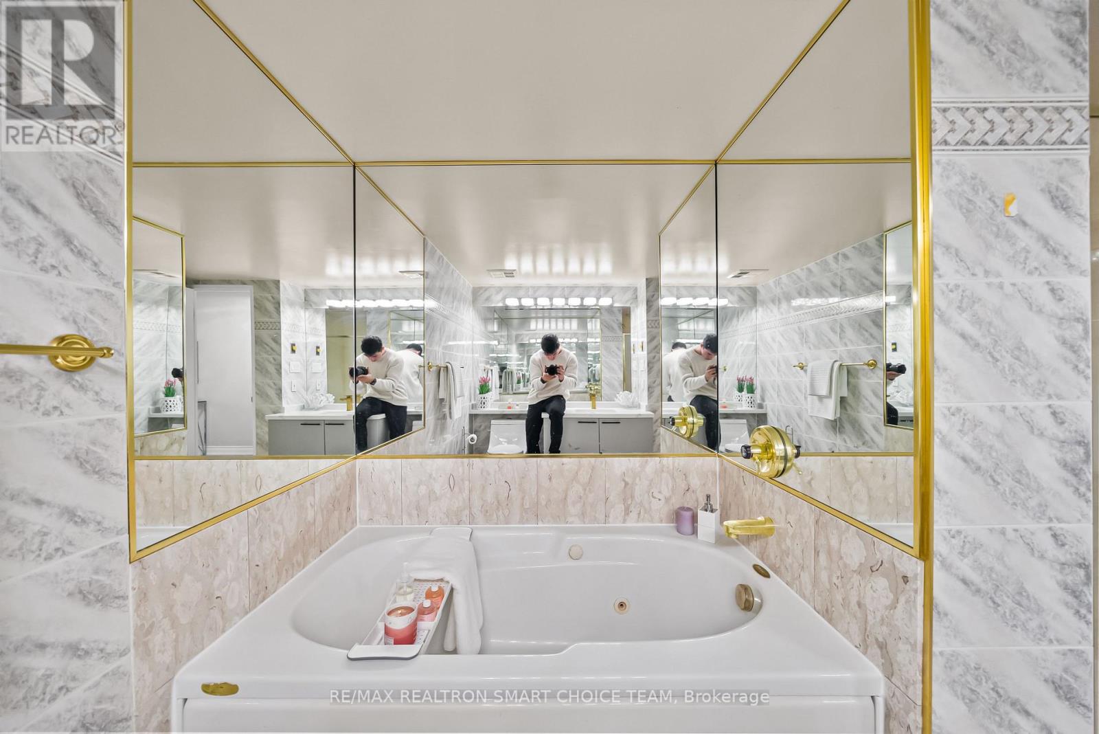 1211 - 28 Hollywood Avenue, Toronto, Ontario  M2N 6S4 - Photo 32 - C13014786