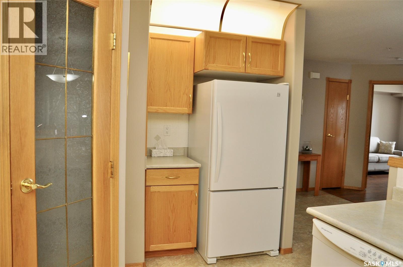 317 325 Keevil Crescent, Saskatoon, Saskatchewan  S7N 4R8 - Photo 12 - SK033048