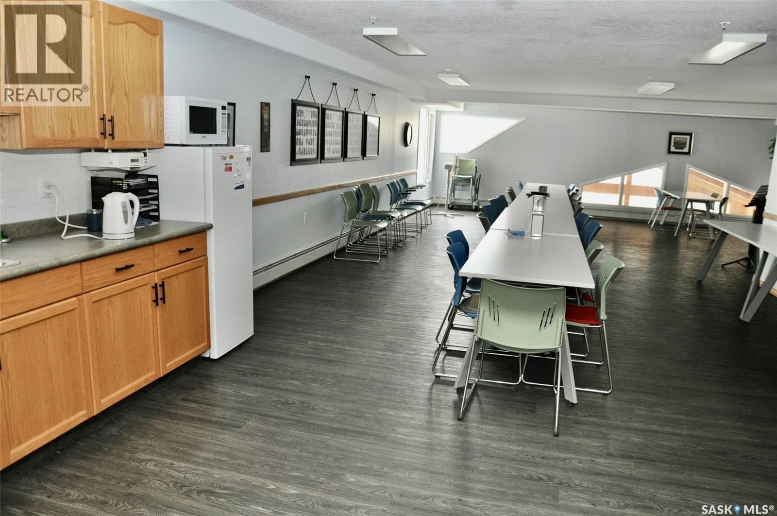 317 325 Keevil Crescent, Saskatoon, Saskatchewan  S7N 4R8 - Photo 35 - SK033048